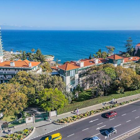Luxury Oceanfront At Reid'S Gardens Lejlighed Funchal  Eksteriør billede