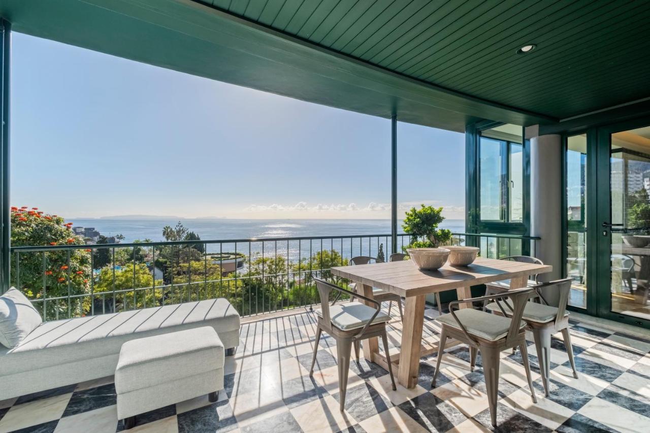 Luxury Oceanfront At Reid'S Gardens Lejlighed Funchal  Eksteriør billede